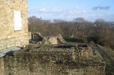 Mauerreste des Palas